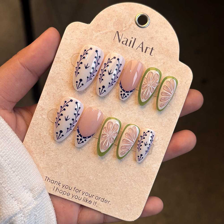 Premium Decorative Press-On Nails Stornfield