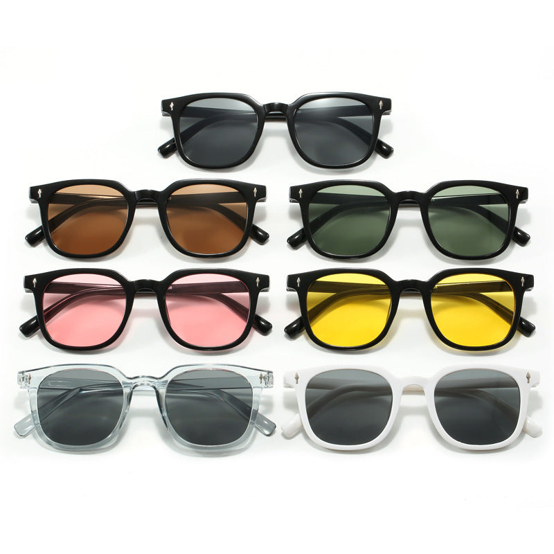 Women's fashionable square sunglasses with durable plastic frame Stornfield