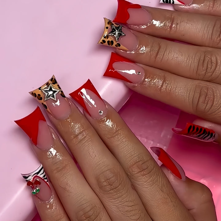 Artistic Press-On Nail Set with Unique Accents Stornfield