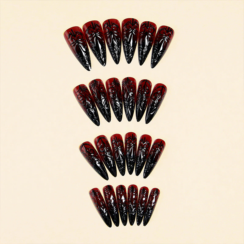 Artificial nails with elegant gothic pattern Stornfield