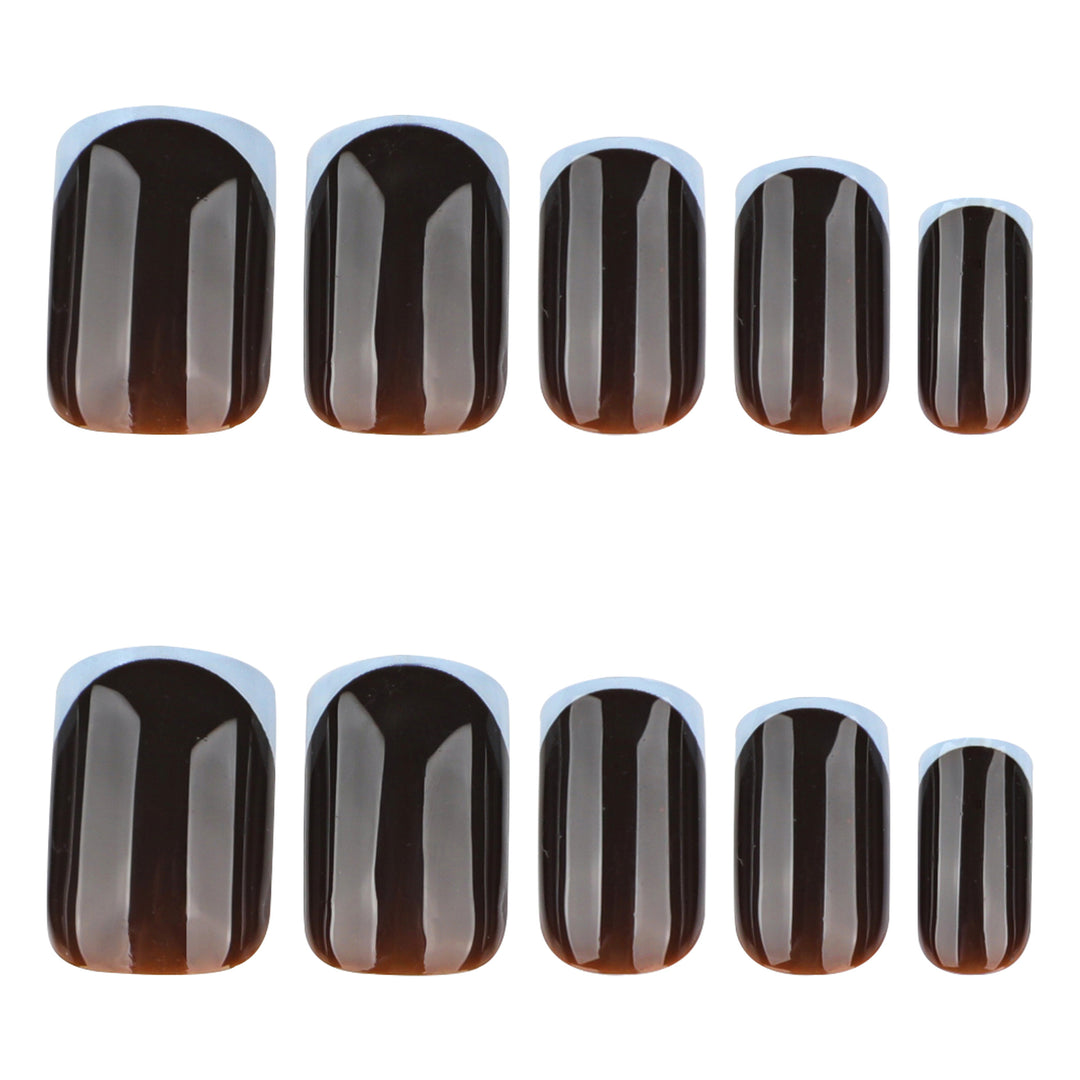 Elegant Nail Art with Glamorous Shine Stornfield