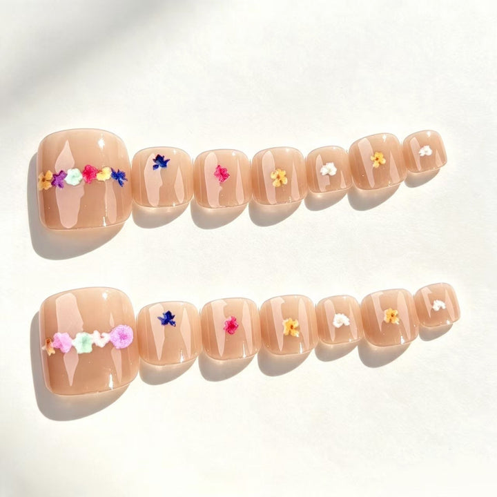 Decorative Press-On Nail Art Set 1790745616