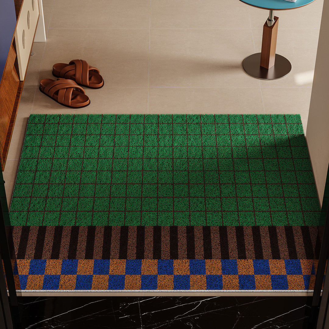 Checkerboard Patterned Entrance Mat