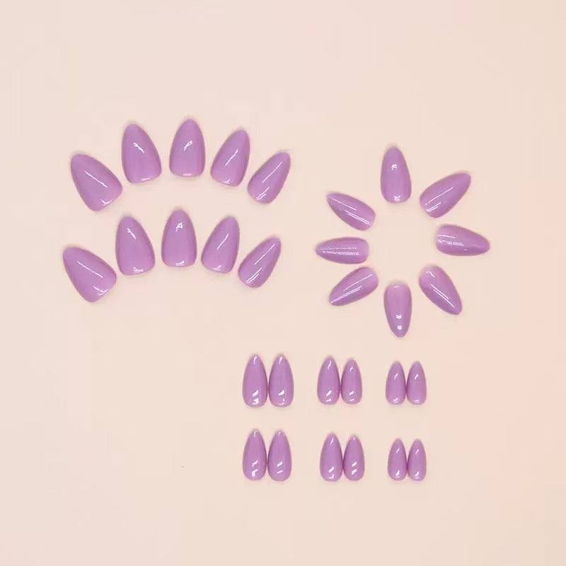 Artificial nail set with elegant, long-lasting high-gloss surface Stornfield