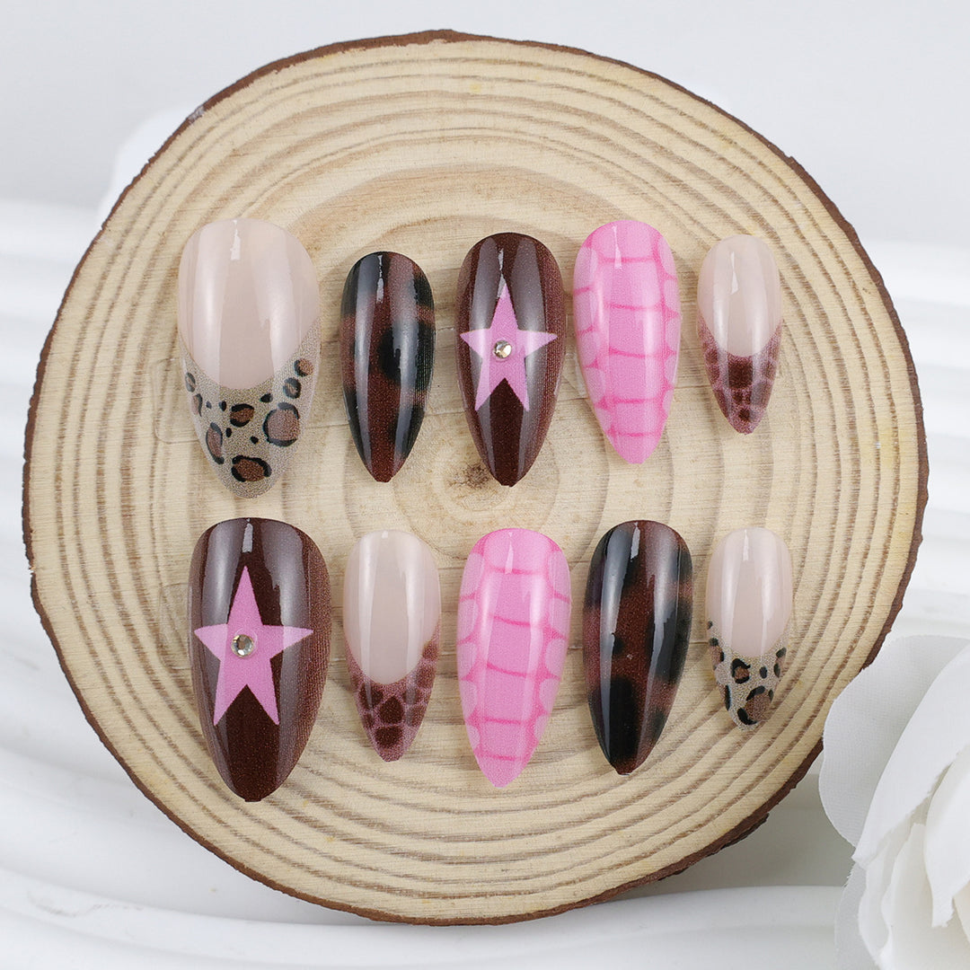 Artificial Nail Set with Creative Animal and Star Motifs Stornfield
