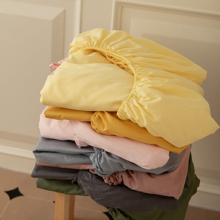 Extra-deep Jersey fitted sheet with premium cotton blend and all-around elastic