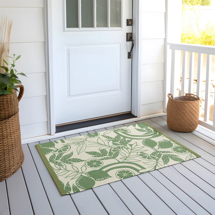 Decorative jacquard table runner with floral weaving texture and reinforced edge