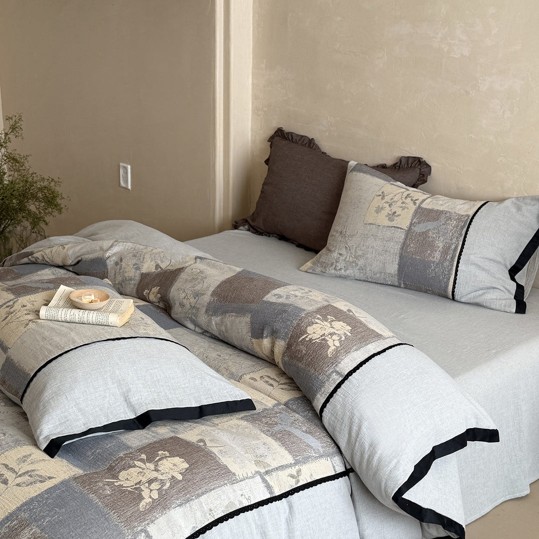 Reversible Patchwork Linen Cotton Duvet Cover Set with Floral Block Print and Piped Edge
