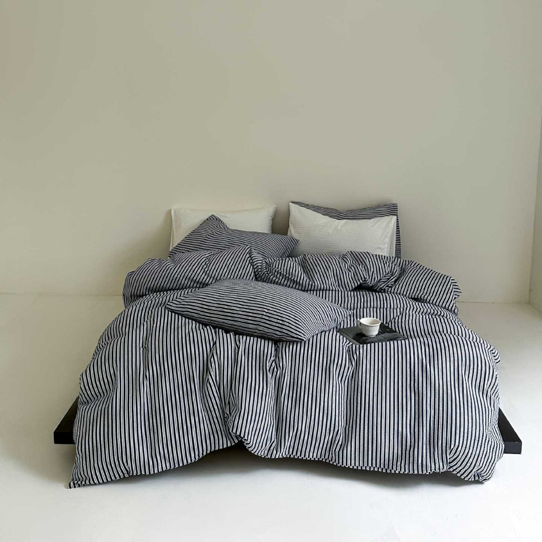 Lightweight Cotton-Linen Striped Duvet Cover and Pillowcase Set