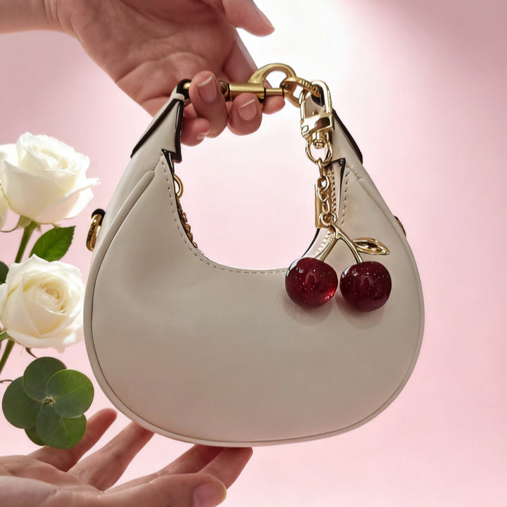 Trendy handbag with fruity charm Stornfield