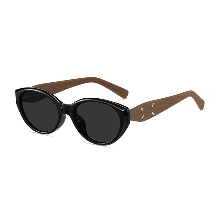 Fashionable Sunglasses in Elegant Cat-Eye Style Stornfield