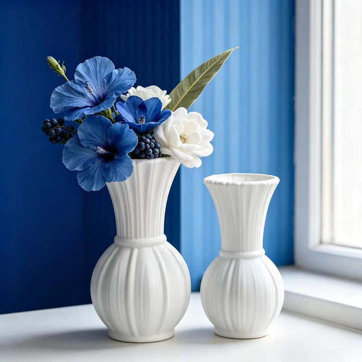 Elegant Ribbed Decorative Flower Vase Stornfeild