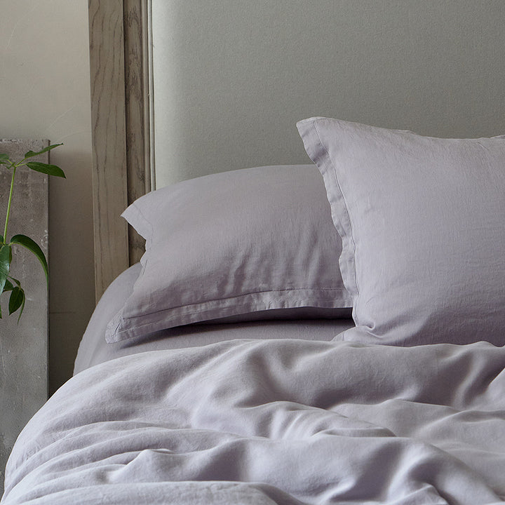 Linen bedding set