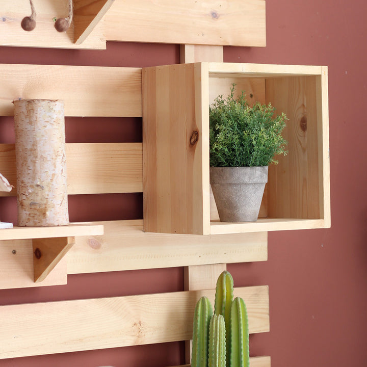 Wall shelf made of high-quality wood Stornfield