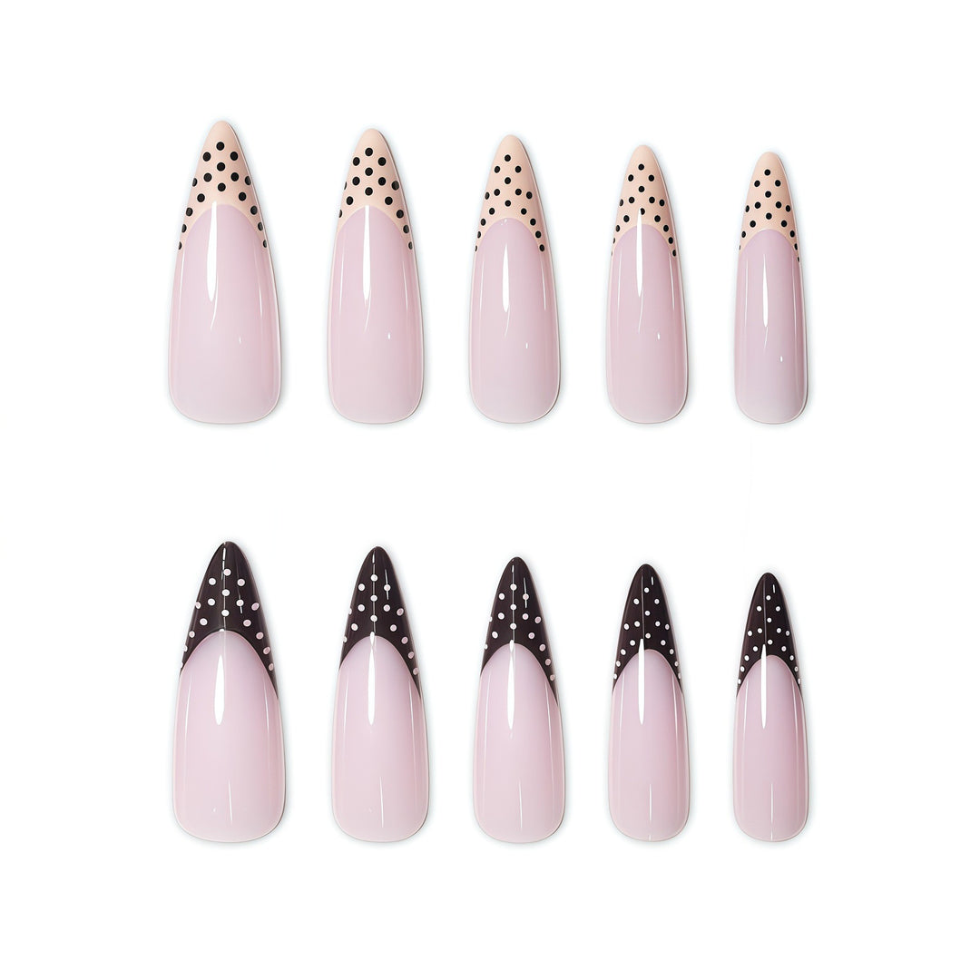 Elegant Fashionable Nail Art Stornfield