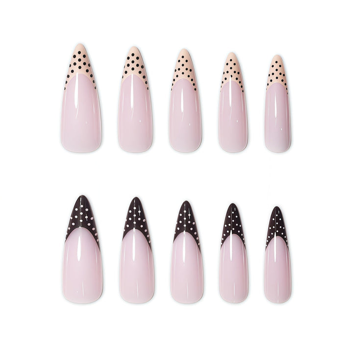 Elegant Fashionable Nail Art Stornfield