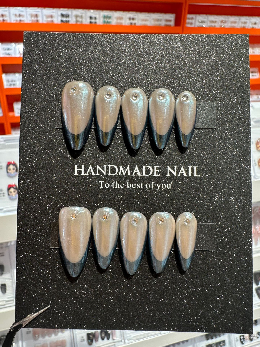 Handmade Elegant Press-On Nail Set