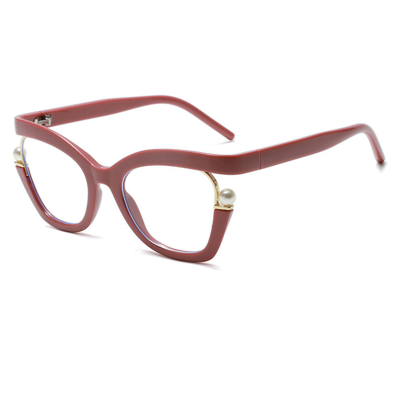 Women’s Fashion Sunglasses with Subtle Pearl Details Stornfield