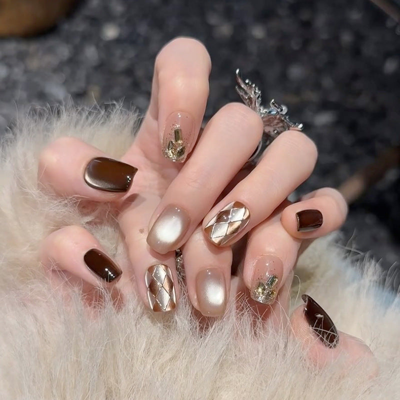 Stylish Gel Press-On Nail Set with Unique Design Accents Stornfield
