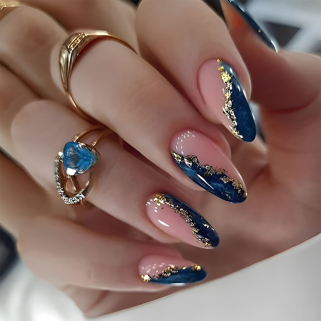 Artificial nail set with luxurious golden embellishments and elegant details Stornfield