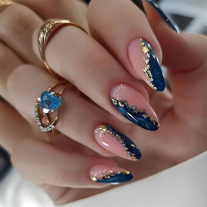 Artificial nail set with luxurious golden embellishments and elegant details Stornfield