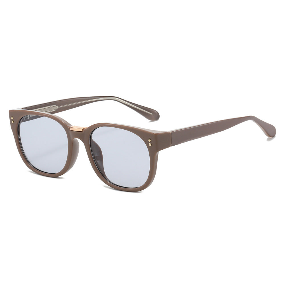 Women's fashionable sunglasses with transparent frame and elegant details Stornfield