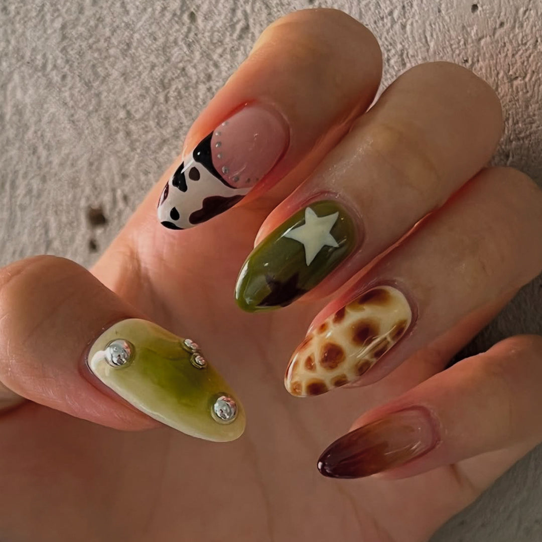 Creative artistic nails with unique animal designs Stornfield
