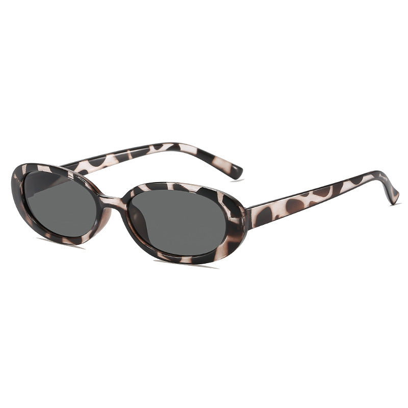 Chic Vintage Oval Sunglasses Stornfield