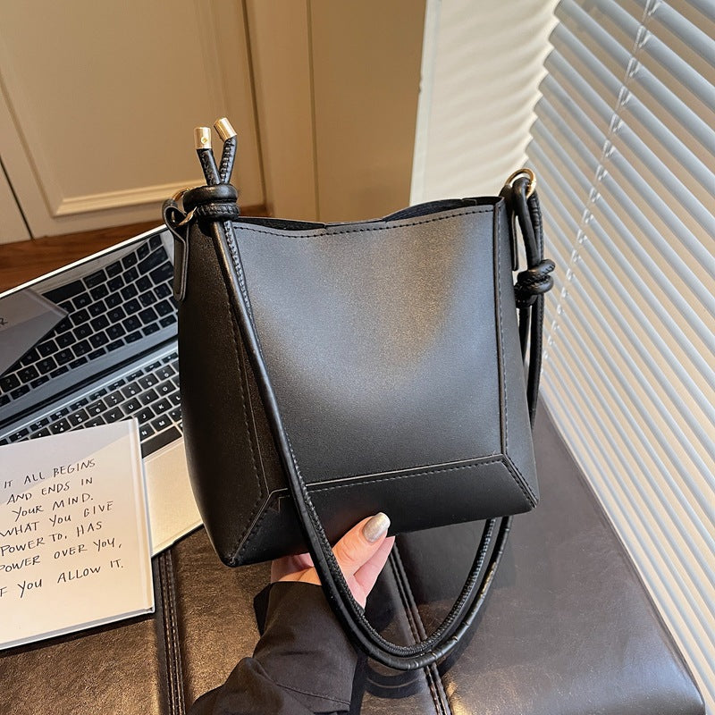 WoChic Structured Sling Bag Stornfield