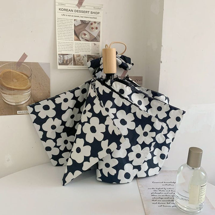 Women's Foldable Umbrella with Durable Fabric Surface Stornfield