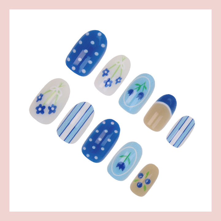 Nail art set with floral and striped designs Stornfield