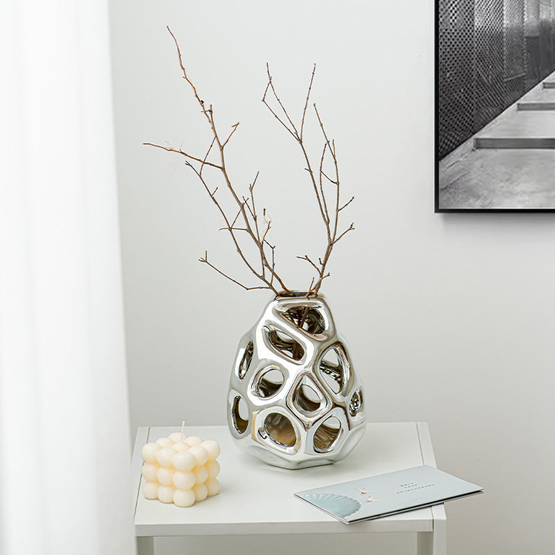 Modern Ceramic Decoration Stornfield