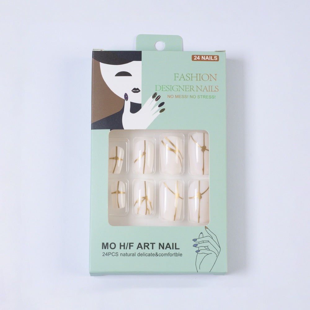 Artificial nails with elegant golden line pattern Stornfield