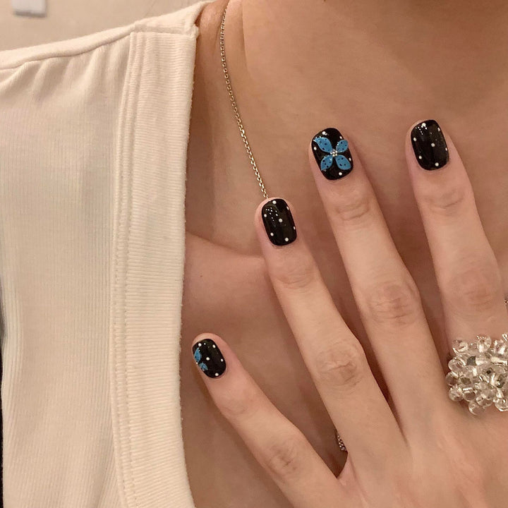 Artificial nails with colorful flower design Stornfield