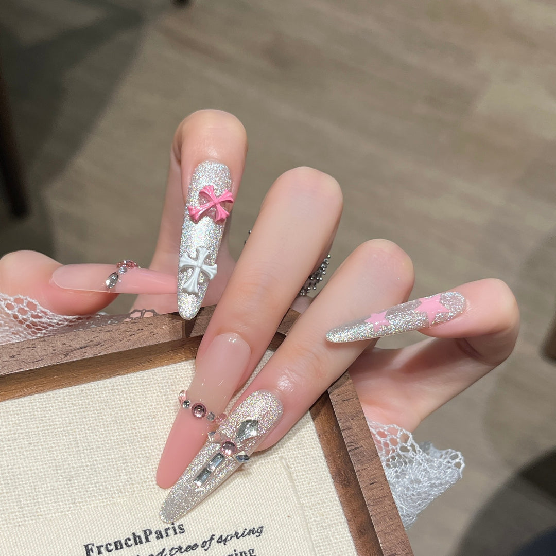 Luxury Themed Press-On Nail Designs Stornfield
