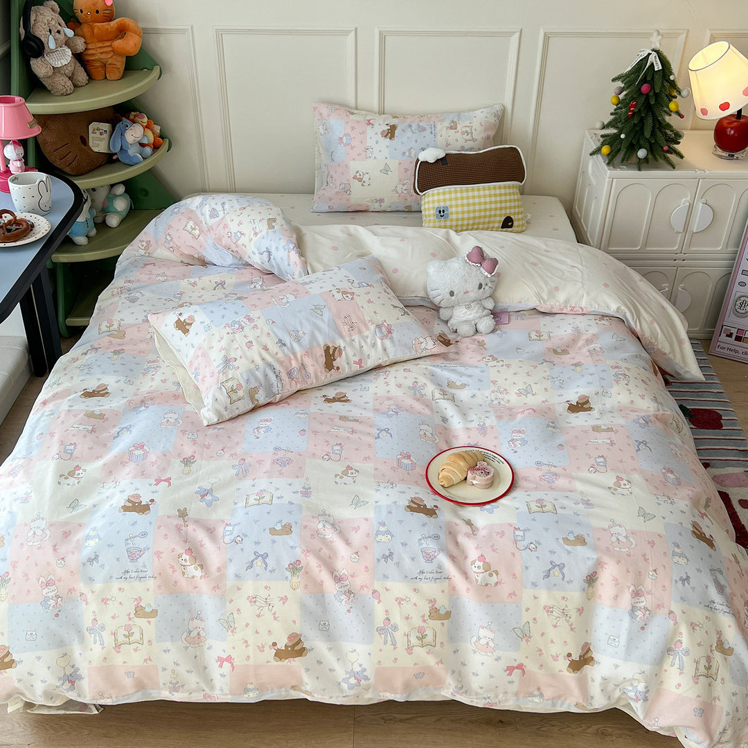Playful Cartoon-Themed Bedspread Set
