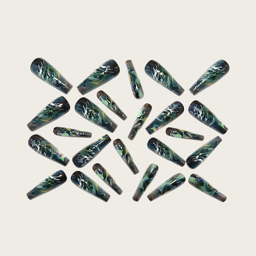 Artificial nails with impressive dragon relief Stornfield