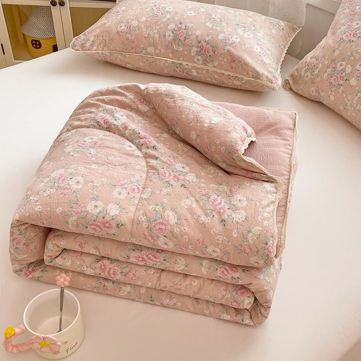Ladies comfort duvet with delicate floral pattern and high-quality filling Stornfield