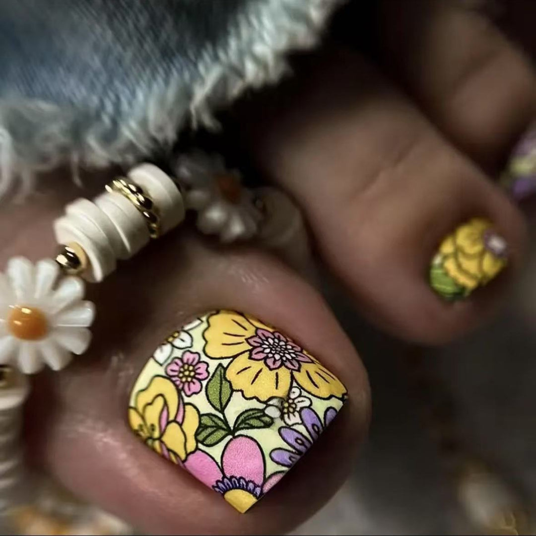 Artificial Nail Set with Colorful Flower Design Stornfield