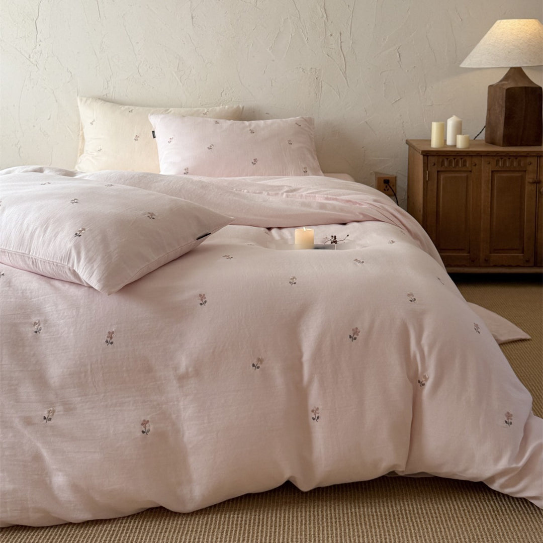 Embroidered Small-Scatter Floral Linen-Cotton Duvet Cover Set with Pillowcases