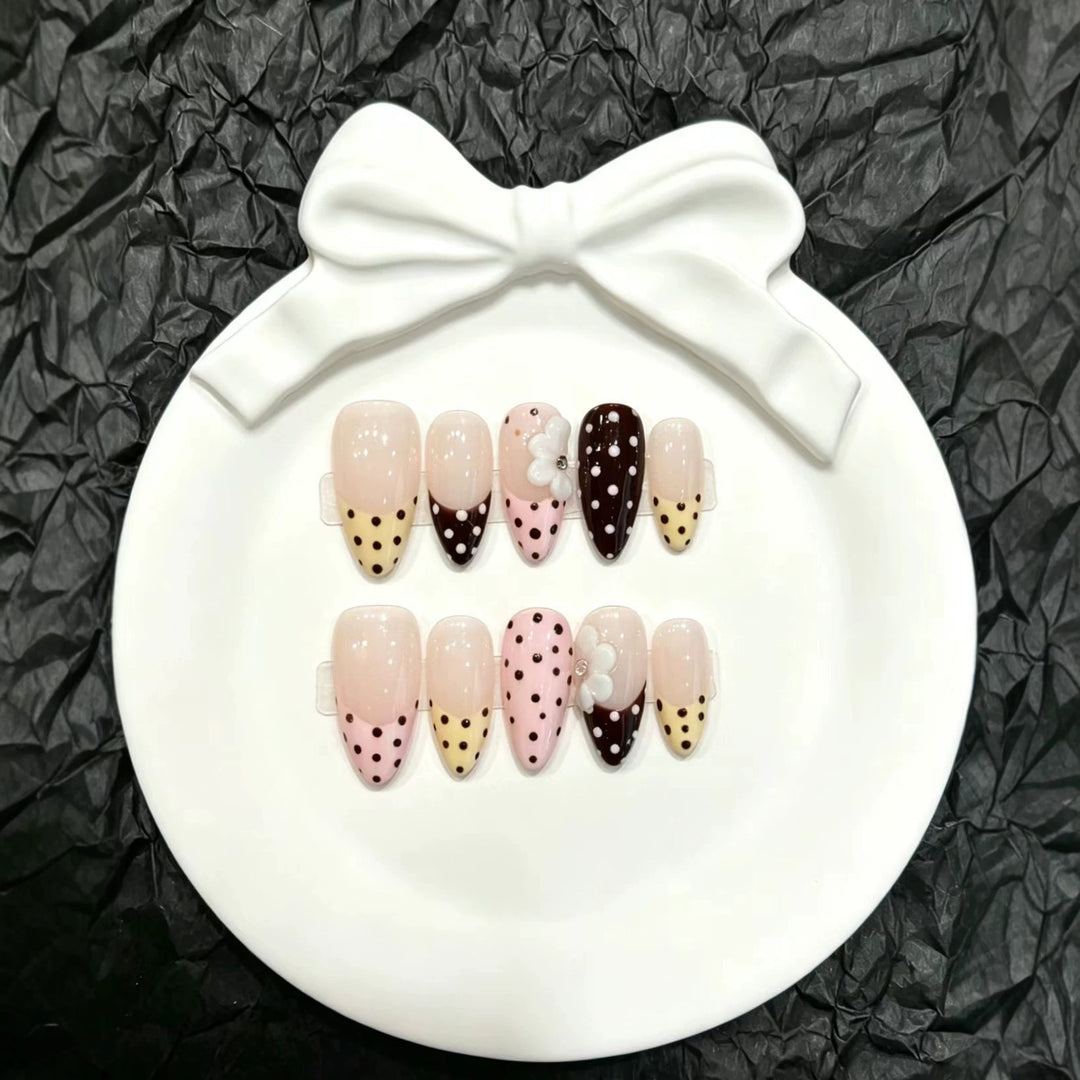 Whimsical Polka Dot Press-On Nail Set