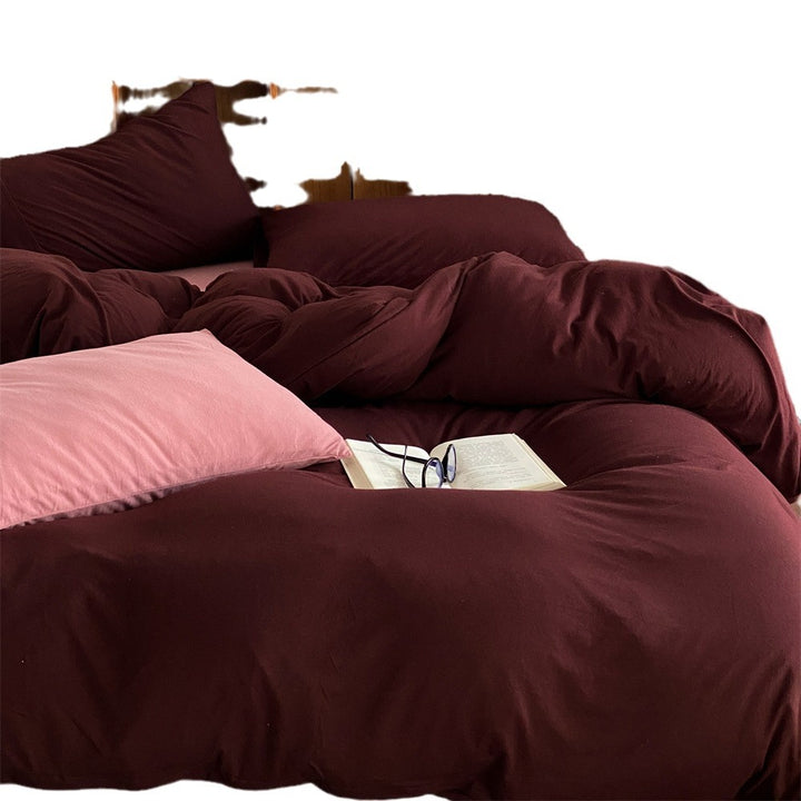 Breathable reversible bedding set made of organic cotton with light quilt and pillowcases