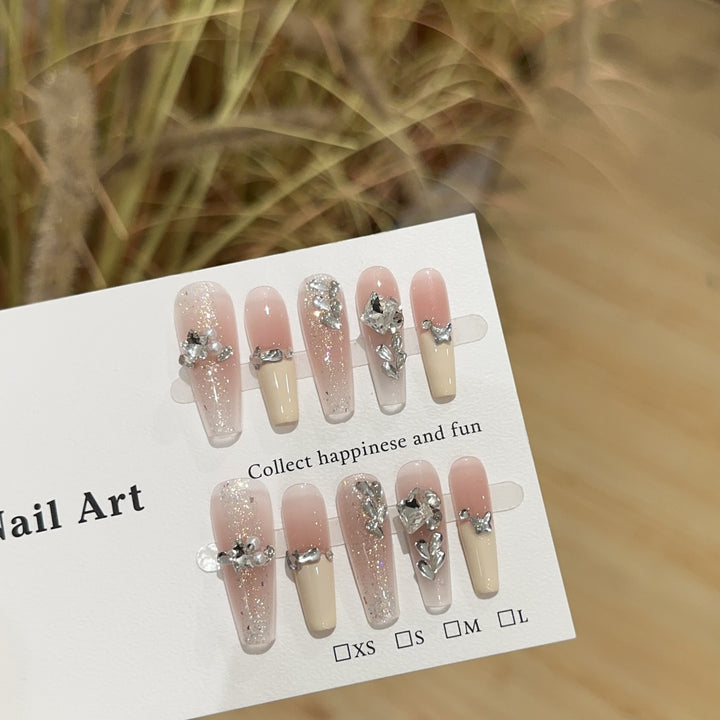 Decorative Glittering Press-On Nail Set