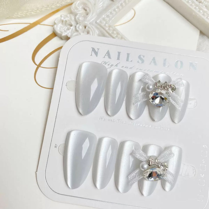 Decorative Press-On Nail Art Set with Jewel Embellishments