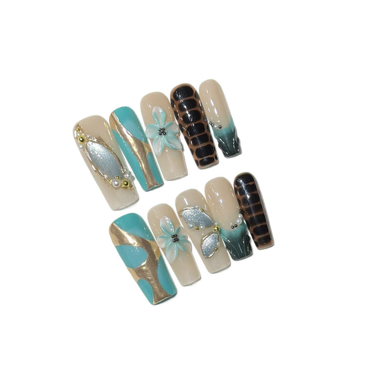 Artistic Press-On Nail Art Set with Floral and Geometric Designs Stornfield