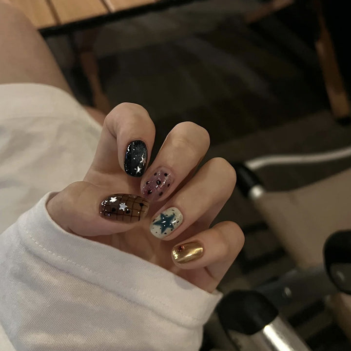 Artistic Nail Design Kit Stornfield