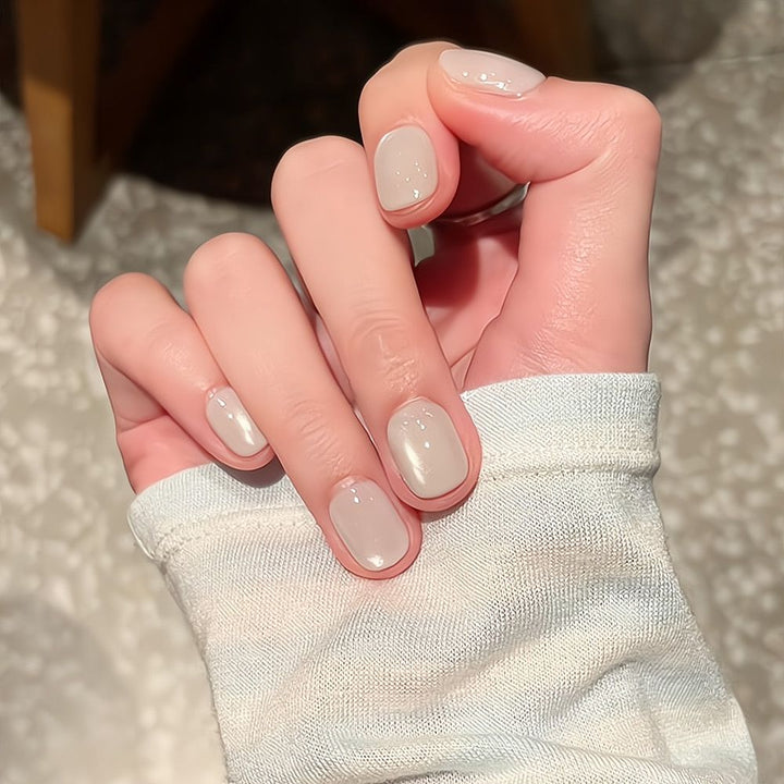 High-gloss artificial nails Stornfield