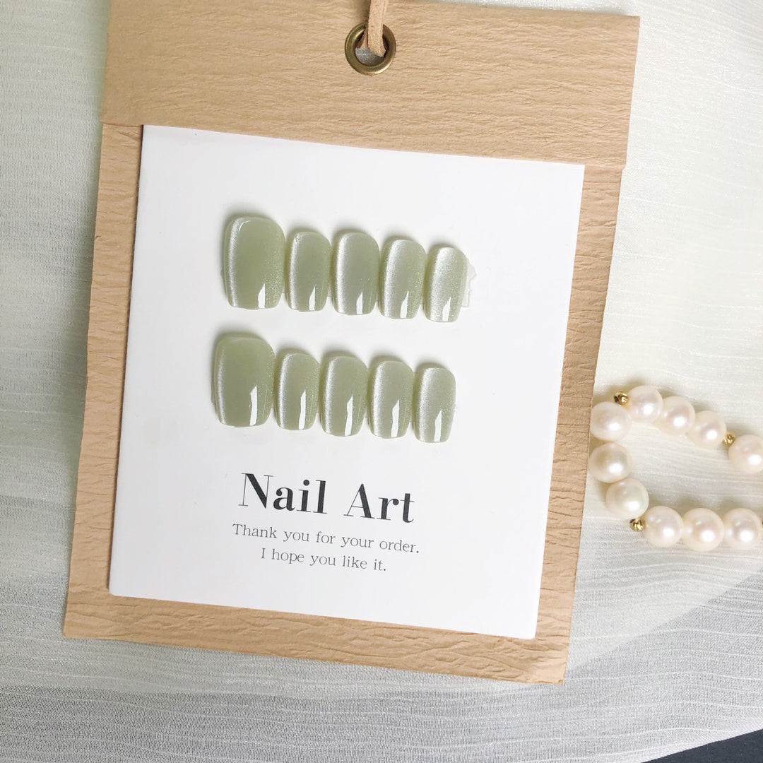Press-On Nail Art Set with Elegant Glossy Finish