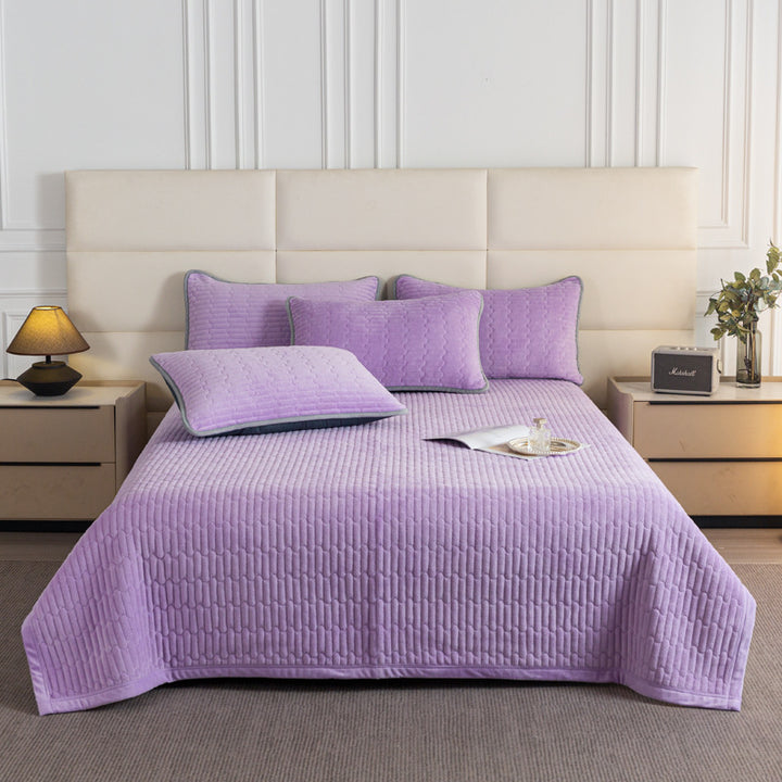 Playful Cartoon-Themed Bedspread Set