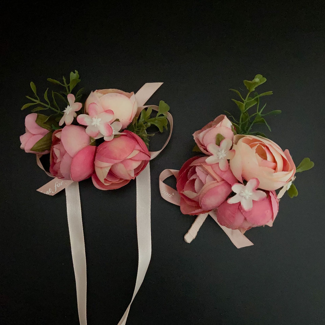 Stylish Floral Corsage